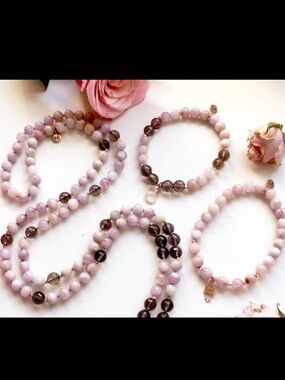 Malabella Jewels Kunzite & Rose Quartz bracelet